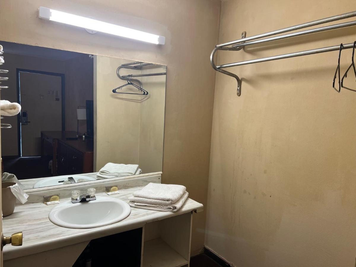 Lebanon Inn Motel Zewnętrze zdjęcie